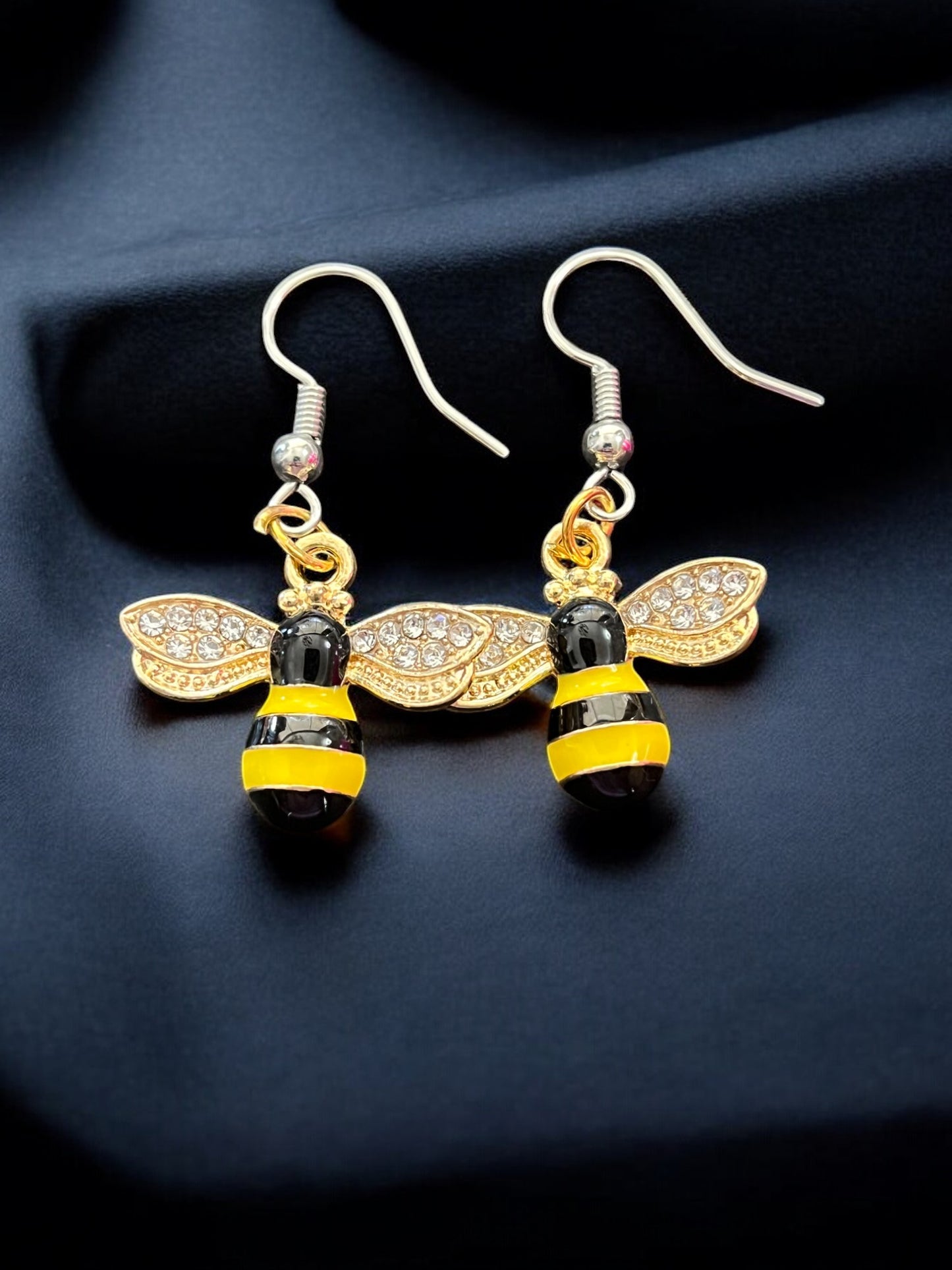 Pendientes de abeja