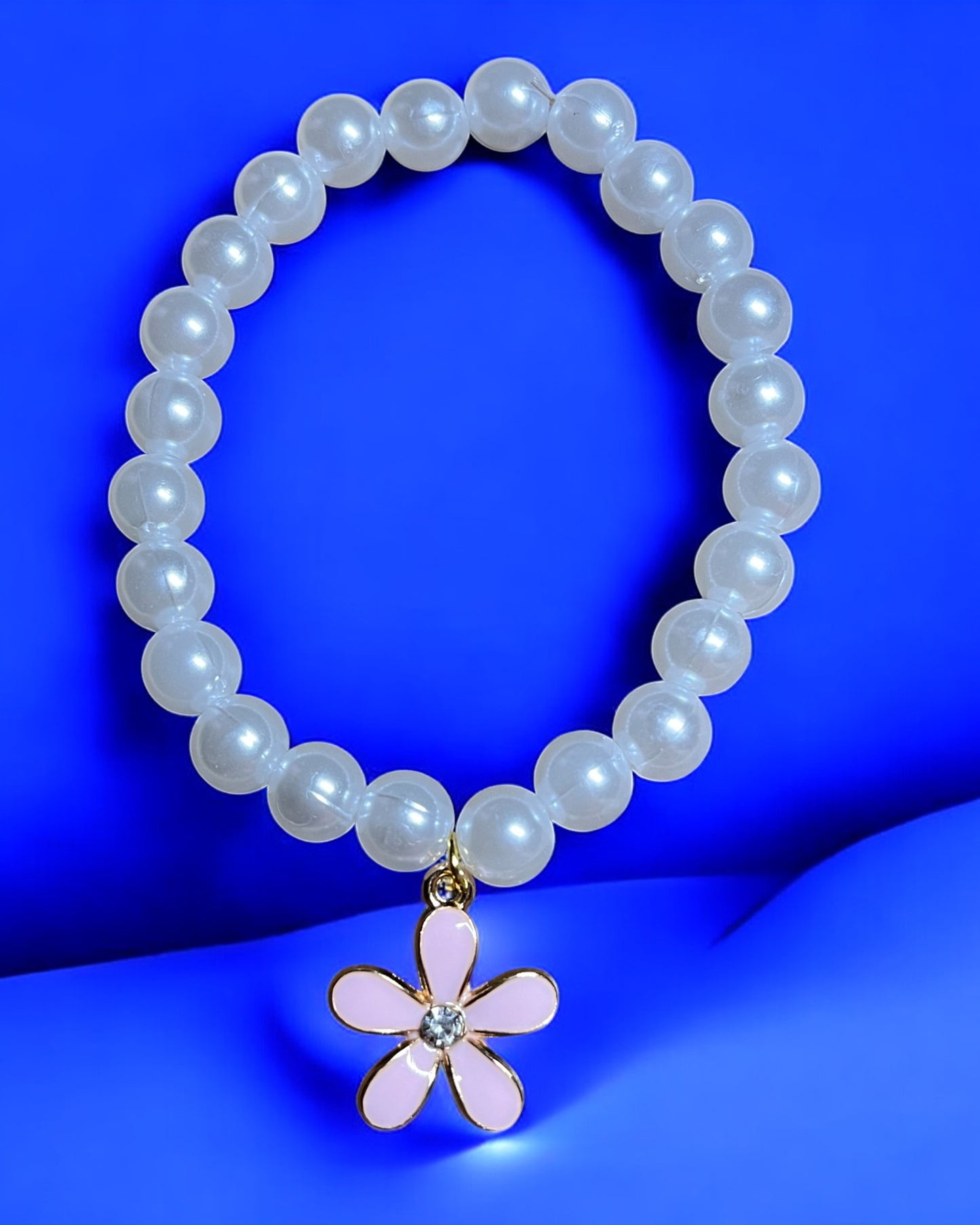 Flower Pearl Bracelets