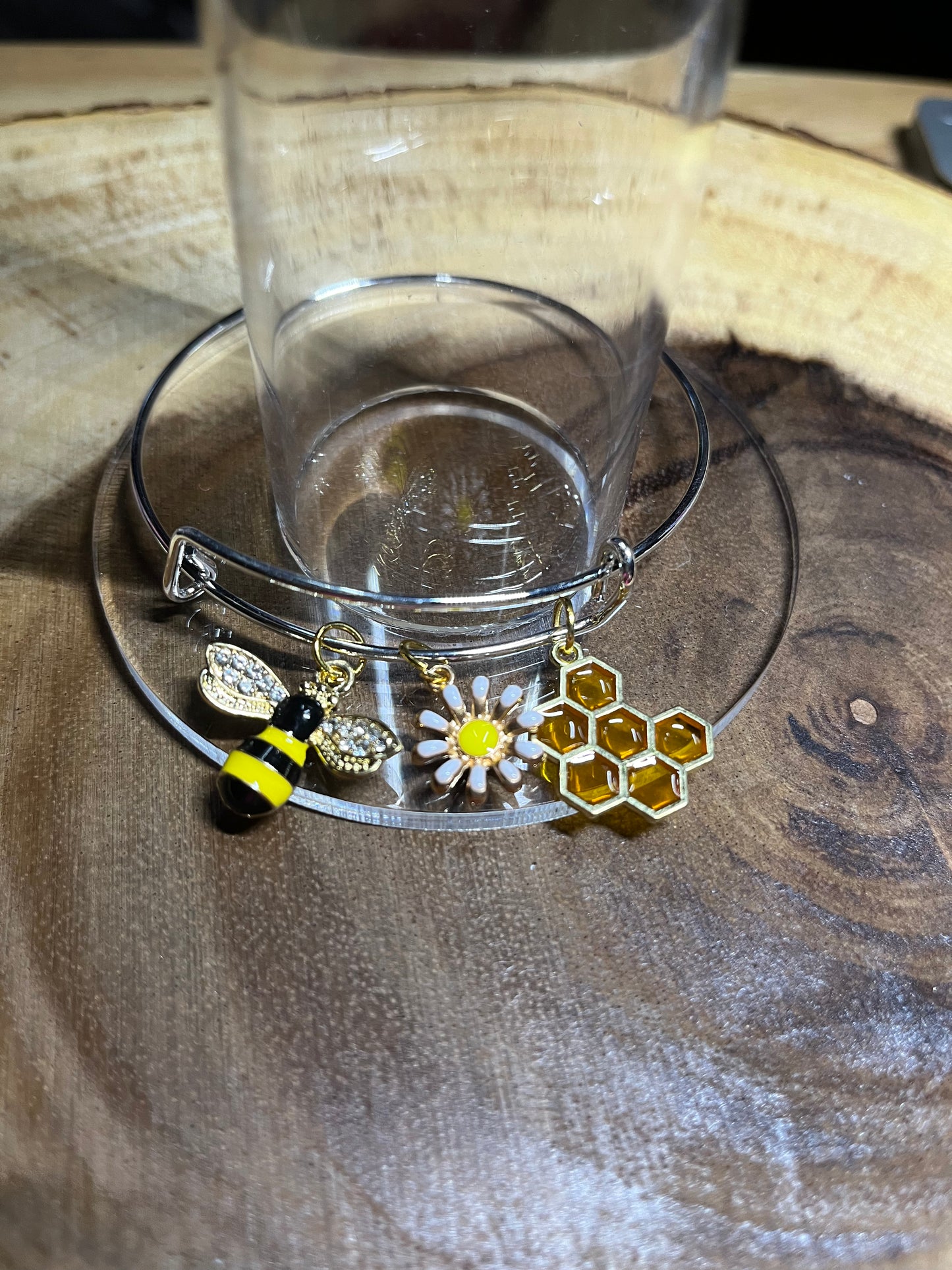 Pulsera de abeja